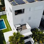 Villa Doel